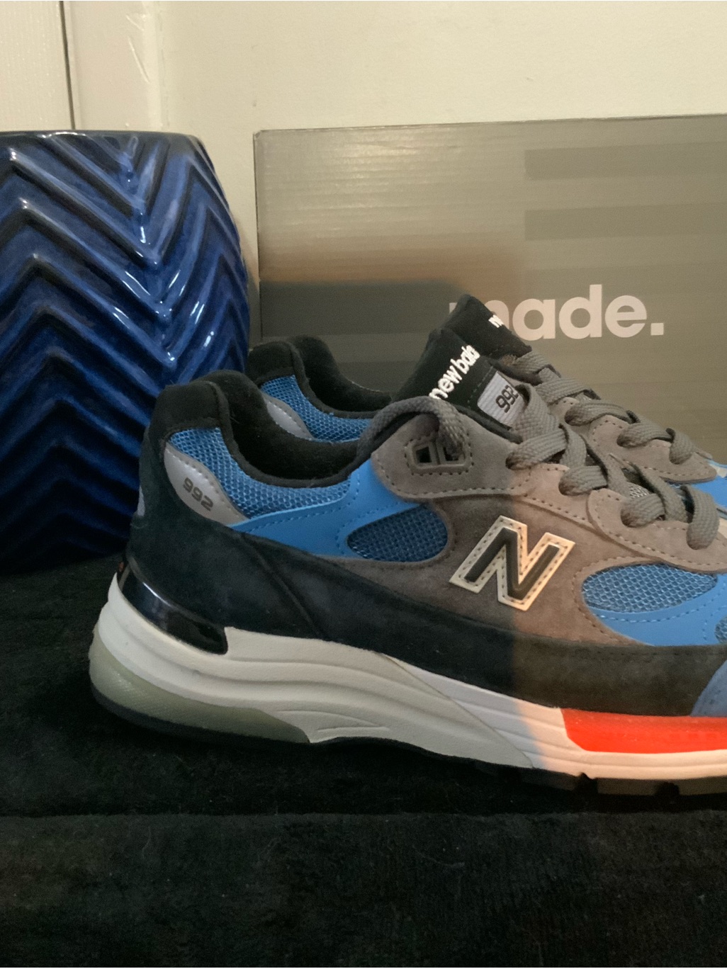 New Balance 992